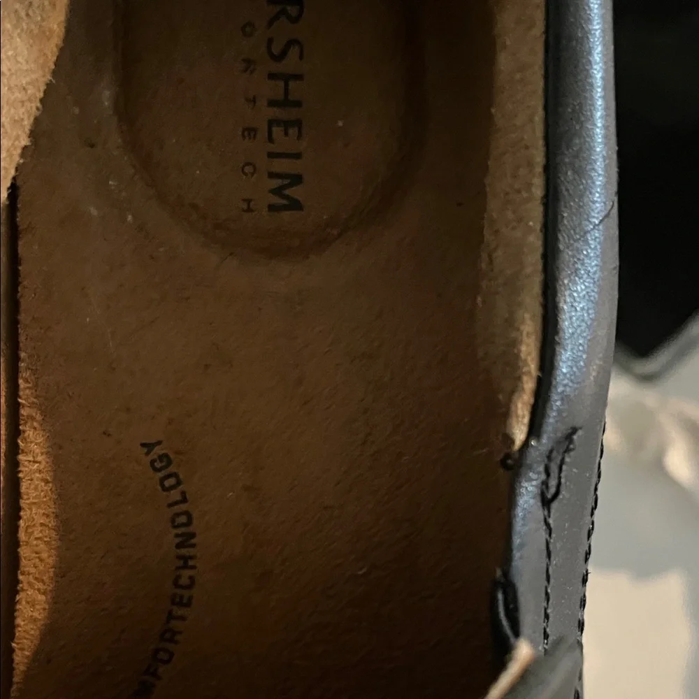 Florsheim Men's Black Slip-On Loafers Size 10.5 Design‎ for comfort. Like New.